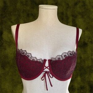 Victoria’s Secret Very Sexy Wine Red Bra Size 34D